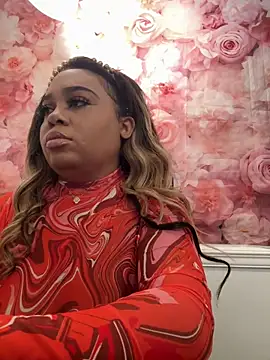 Snapshot of camiliaskye chatting on 02-05-25, 06:48 camiliaskye online show from 02-05-25, 06:48