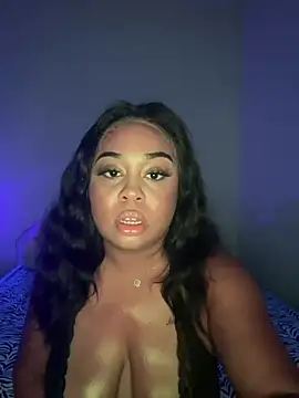 camiliaskye online show from 06-19-26, 04:18