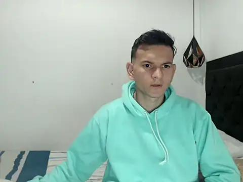 Snapshot of Latin_Boy24 chatting on 10-02-25, 06:33 Latin Boy24 online show from 10-02-25, 06:33