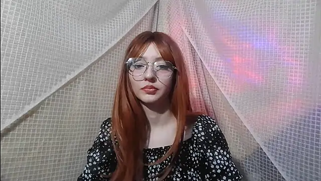 Snapshot of IsabellaBlacky chatting on 01-08-25, 12:17 IsabellaBlacky online show from 01-08-25, 12:17