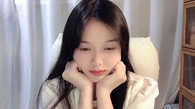 Snapshot of max688 chatting on 10-13-25, 12:29 max688 online show from 10-13-25, 12:29