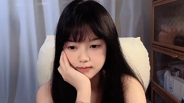 Snapshot of max688 chatting on 12-22-25, 10:26 max688 online show from 12-22-25, 10:26