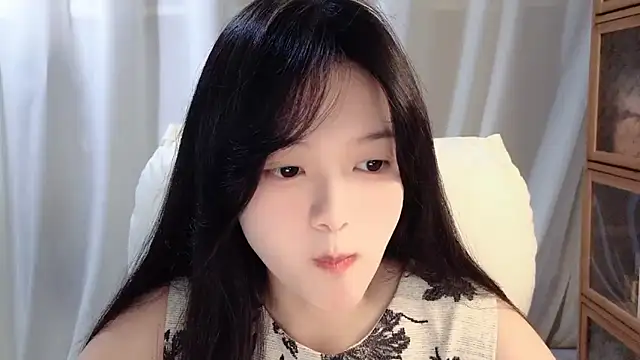 Snapshot of max688 chatting on 10-18-25, 11:23 max688 online show from 10-18-25, 11:23