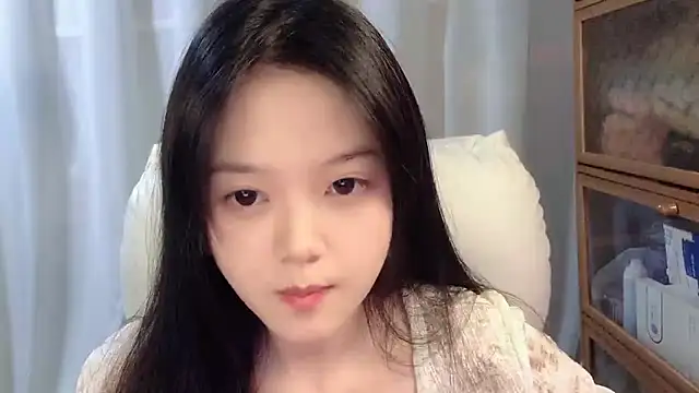 Snapshot of max688 chatting on 11-21-25, 11:42 max688 online show from 11-21-25, 11:42