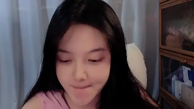 Snapshot of max688 chatting on 11-15-25, 11:25 max688 online show from 11-15-25, 11:25