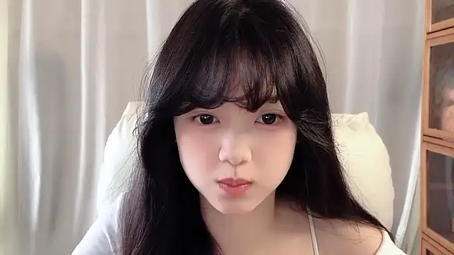 Snapshot of max688 chatting on 10-24-25, 04:33 max688 online show from 10-24-25, 04:33