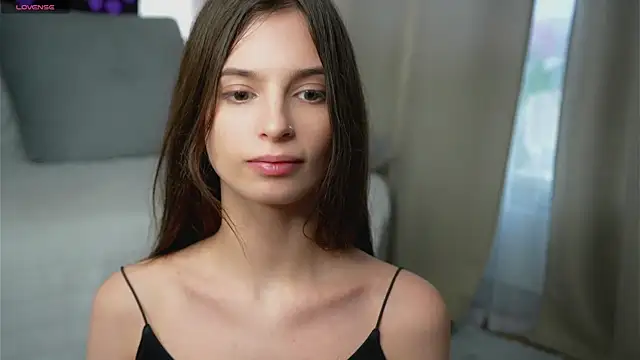 Snapshot of EvaLung777 chatting on 03-14-25, 12:07 EvaLung777 online show from 03-14-25, 12:07