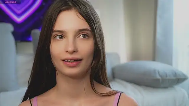 Snapshot of EvaLung777 chatting on 03-07-25, 12:01 EvaLung777 online show from 03-07-25, 12:01