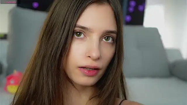 Snapshot of EvaLung777 chatting on 03-14-25, 09:03 EvaLung777 online show from 03-14-25, 09:03