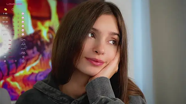 Snapshot of EvaLung777 chatting on 10-11-25, 09:10 EvaLung777 online show from 10-11-25, 09:10