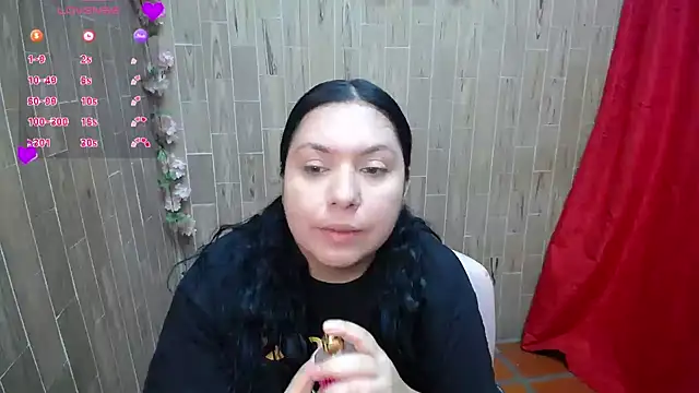 solyeria online show from 10-24-25, 02:10