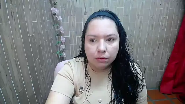 solyeria online show from 04-05-26, 12:12