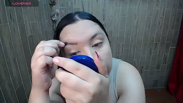 solyeria online show from 11-19-25, 06:52