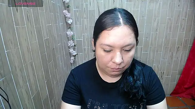 solyeria online show from 05-22-26, 04:32