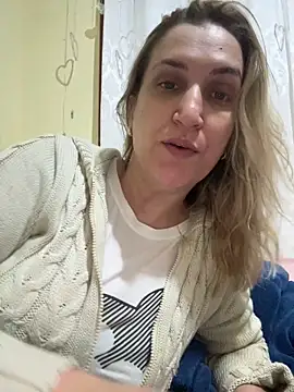Bia sexynovaes online show from 06-05-26, 01:32