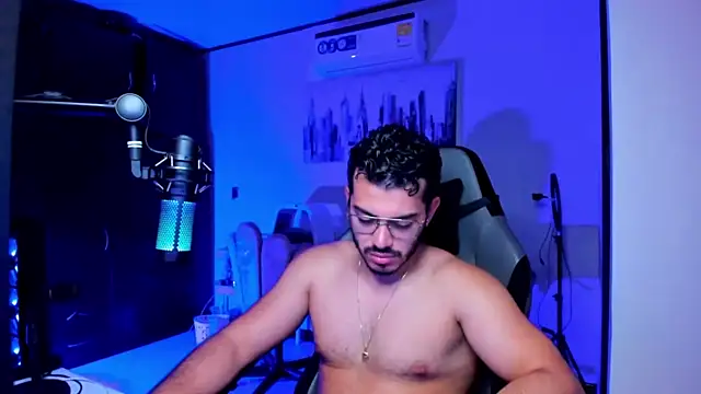 BrunoD31 online show from 11-25-25, 03:51