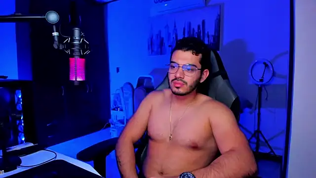 BrunoD31 online show from 11-18-25, 09:51