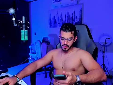 BrunoD31 online show from 02-02-26, 03:49