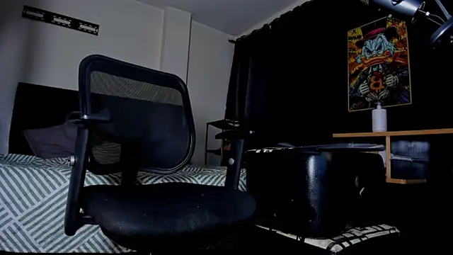 Giomar Reyes online show from 06-11-26, 10:07