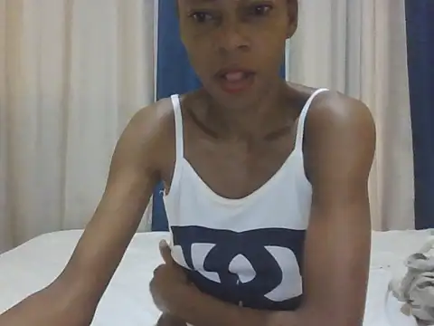 Snapshot of adele-33 chatting on 02-28-26, 01:44 adele-33 online show from 02-28-26, 01:44