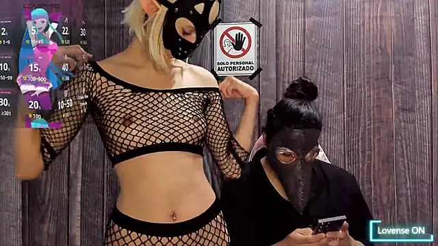 Snapshot of incubo-succubus chatting on 11-16-25, 05:56 incubo-succubus online show from 11-16-25, 05:56