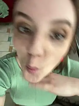 Snapshot of Lella_Ryann_ chatting on 02-26-25, 06:26 Lella Ryann online show from 02-26-25, 06:26
