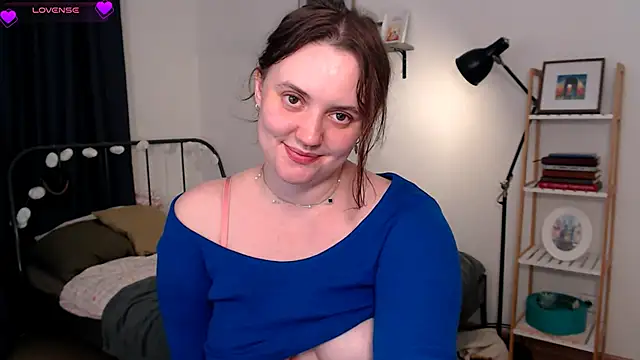 Snapshot of Lella_Ryann_ chatting on 06-16-26, 06:30 Lella Ryann online show from 06-16-26, 06:30