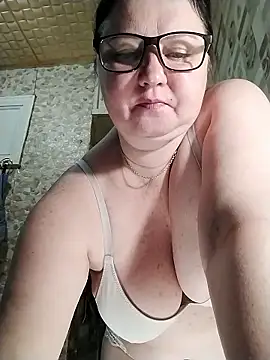 Holly-69 online show from 06-14-26, 05:47
