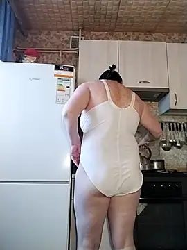 Holly-69 online show from 02-28-26, 09:20