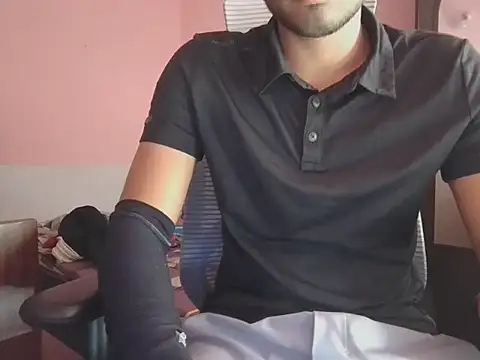 KissesBoyAD online show from 11-05-25, 04:21