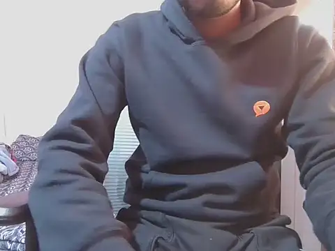 KissesBoyAD online show from 11-27-25, 04:51