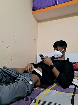 KissesBoyAD online show from 12-19-24, 03:41