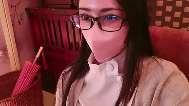 Snapshot of aya__me chatting on 03-10-25, 04:38 aya  me online show from 03-10-25, 04:38