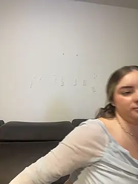 imlindapink online show from 06-04-26, 05:06