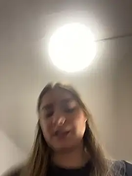 imlindapink online show from 05-26-26, 04:49