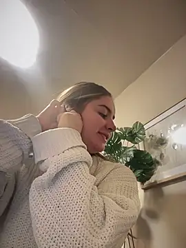 imlindapink online show from 11-25-25, 05:02