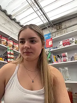 imlindapink online show from 01-31-26, 07:12