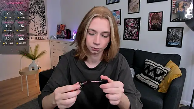 Snapshot of dani_murrr chatting on 01-07-26, 08:03 dani murrr online show from 01-07-26, 08:03