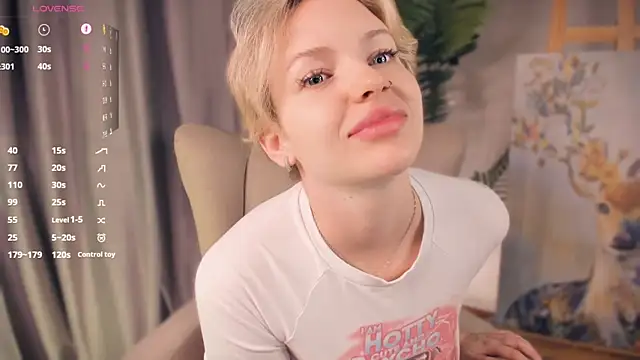 Snapshot of ElizavecaSunrise chatting on 07-11-26, 06:13 ElizavecaSunrise online show from 07-11-26, 06:13
