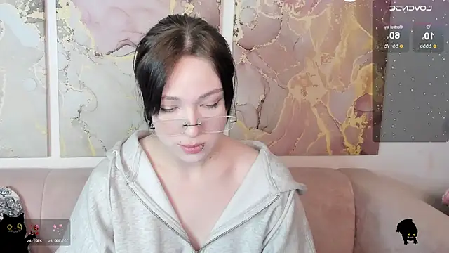 fiamoory online show from 05-20-26, 01:24