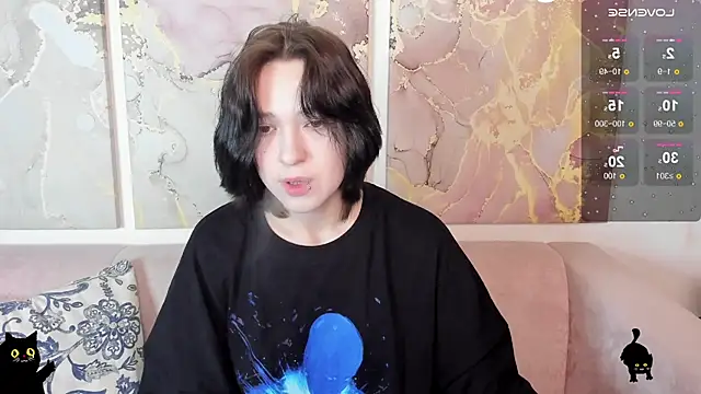 fiamoory online show from 05-18-26, 01:17