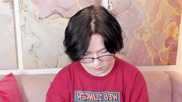 fiamoory online show from 10-17-25, 06:06