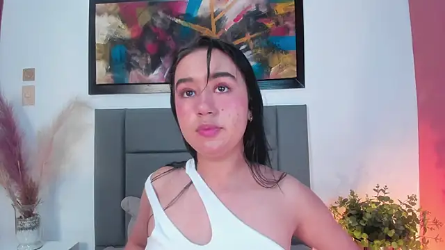 LaraGoldd online show from 11-05-25, 12:47