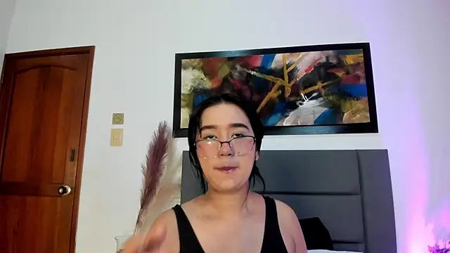 LaraGoldd online show from 09-28-25, 02:35