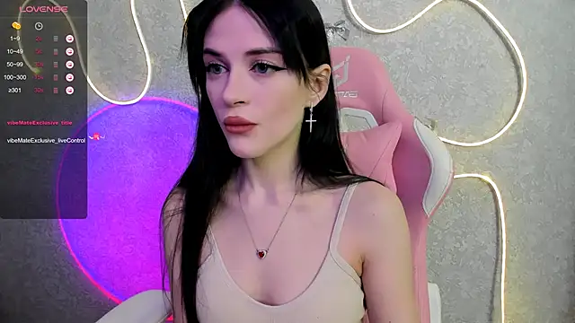 Molly Crystall online show from 05-11-26, 02:46