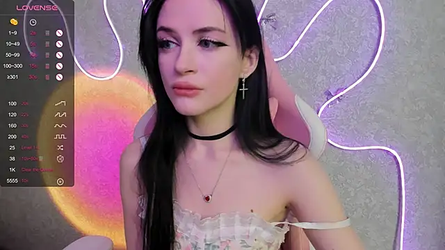 Molly Crystall online show from 07-12-26, 03:18