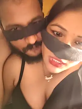 Snapshot of Radhikadavi879 chatting on 09-08-25, 04:06 Radhikadavi879 online show from 09-08-25, 04:06