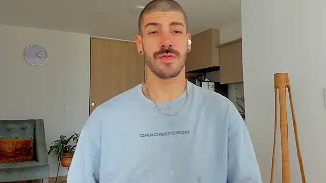 Guyinthemountain online show from 01-28-25, 12:54