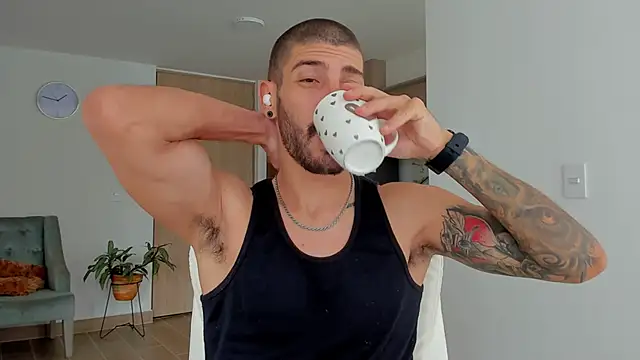 Guyinthemountain online show from 02-04-25, 03:15