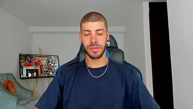 Guyinthemountain online show from 12-09-24, 04:47